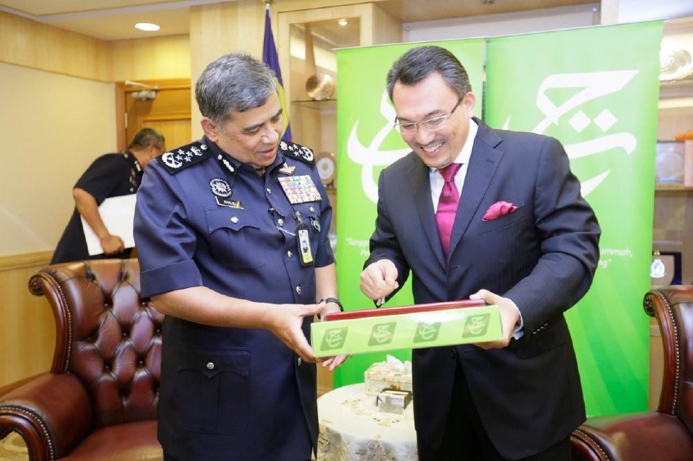 Badal Haji Lahad Perwira Lahad Datu Tabung Haji